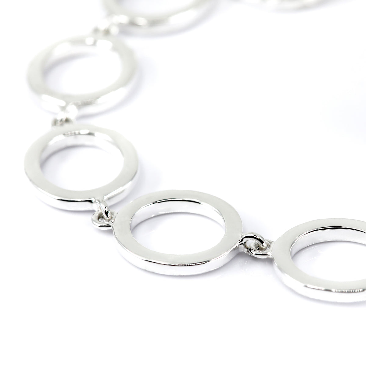 Lumi Sterling Silver Open Circle Bracelet