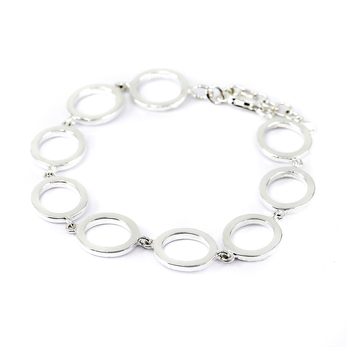 Lumi Sterling Silver Open Circle Bracelet