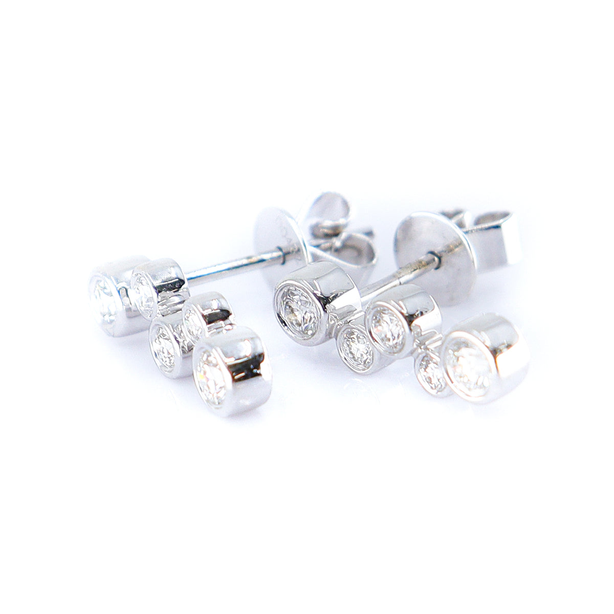 18ct White Gold 5x Diamond Brilliant Cut Rub Set Scatter Stud Earrings TDW 0.43ct