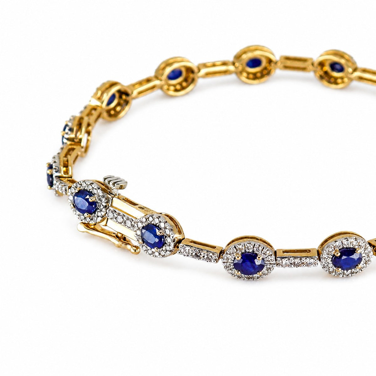 9ct Yellow Gold Oval Ap. 3.00ct Sapphire & 1.50ct Diamond Claw Set Cluster Link Bracelet - 7.3''