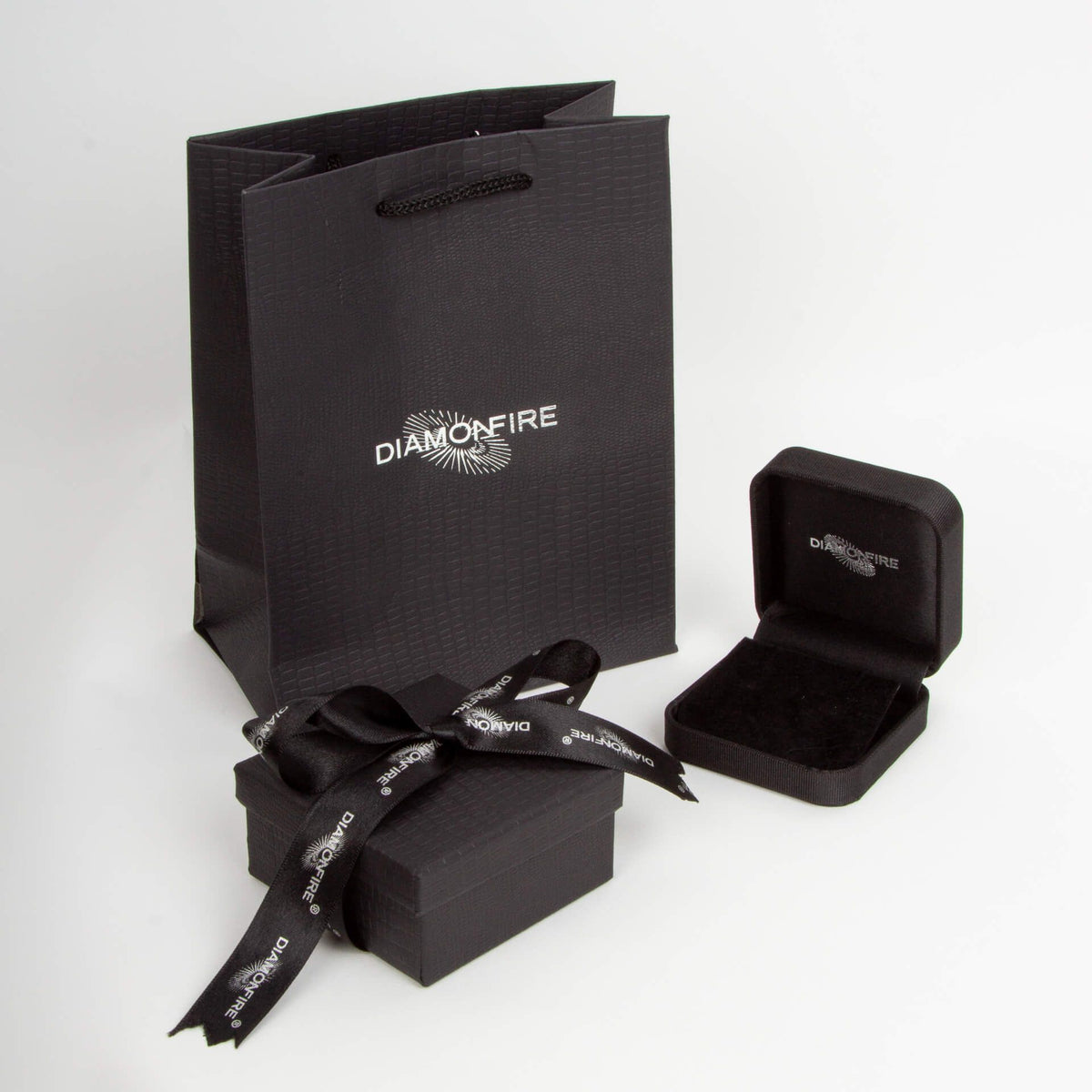 DIAMONFIRE Sterling Silver Triple Plated Linked Circles Round + Baguette Cubic Zirconia Pendant