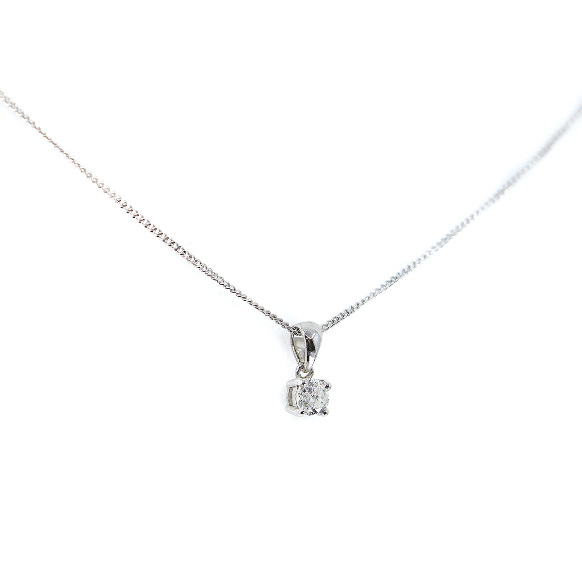 Pre-Owned 9ct White Gold 0.29ct Diamond Pendant & Chain