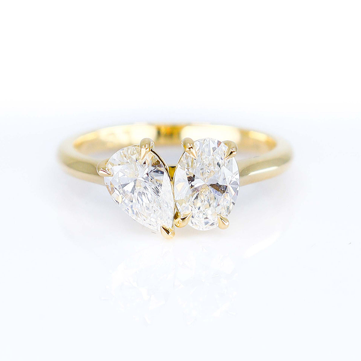 18ct Yellow Gold 1.50ct Lab Grown Certificated Diamond 'Toi et Moi' Ring
