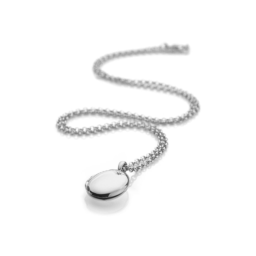Hot Diamonds Sterling Silver Confident Oval Locket Pendant