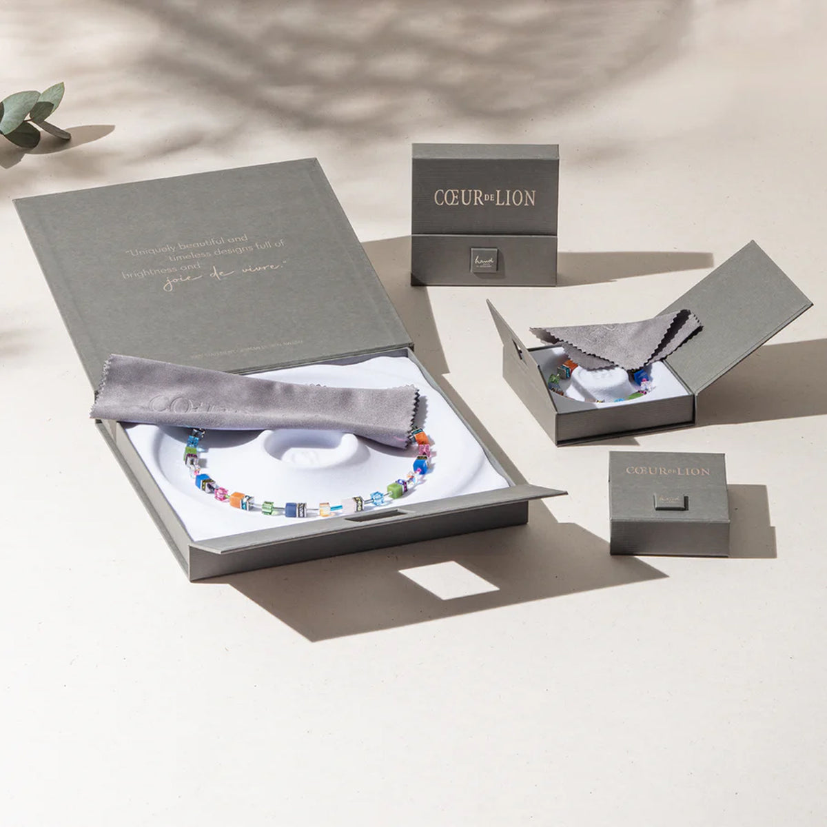 Coeur De Lion GeoCUBE® Iconic Precious Rainbow Necklace