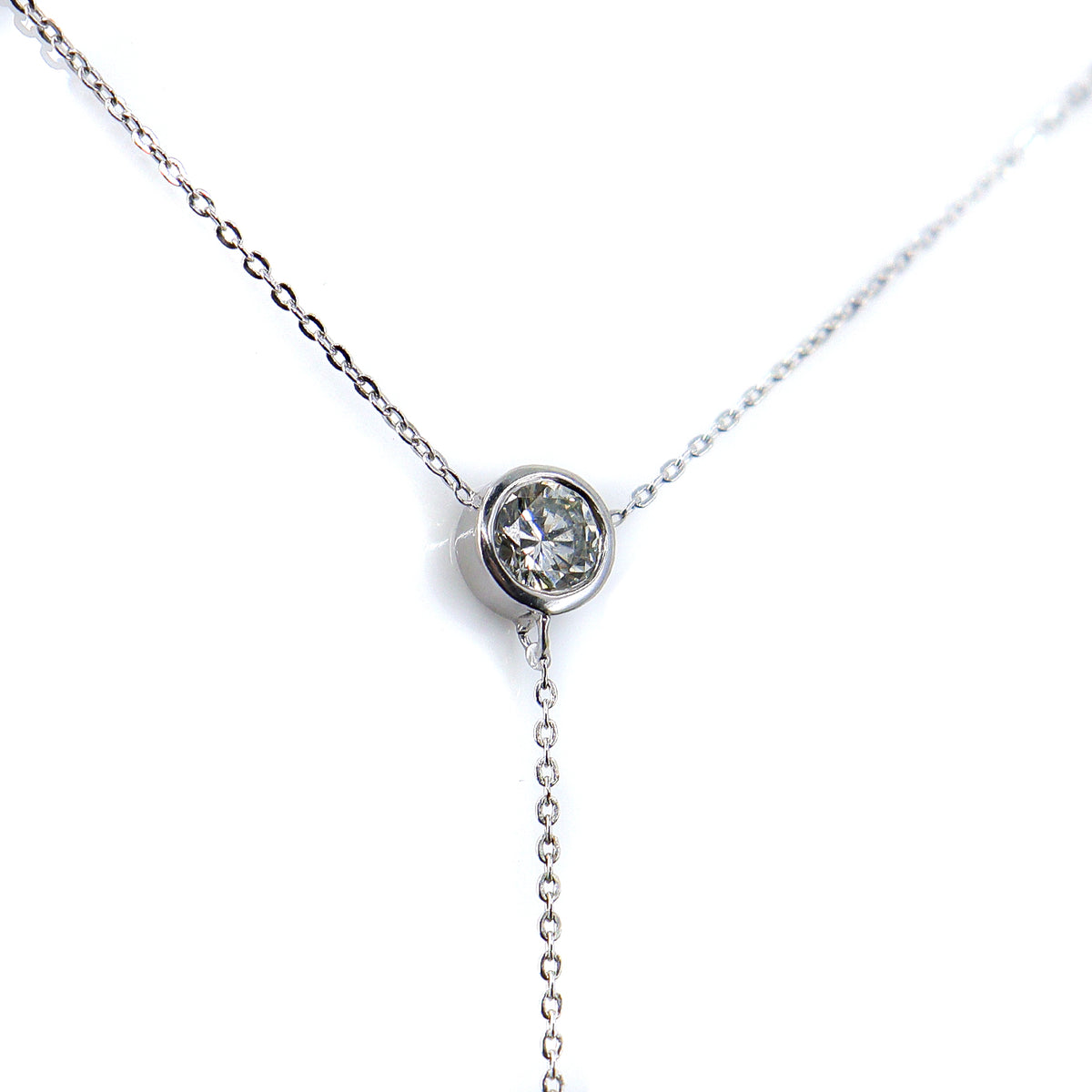 Pre-Owned 18ct White Gold Sappphire & Diamond Lariet Necklace