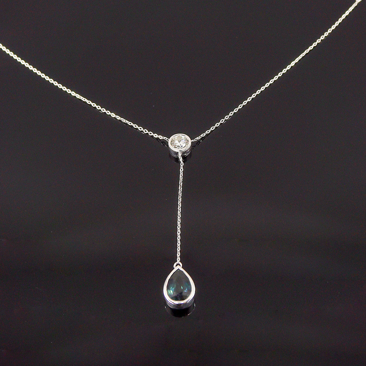 Pre-Owned 18ct White Gold Sappphire & Diamond Lariet Necklace