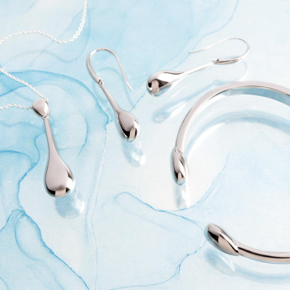 Kit Heath Coast Pebble Smooth Elegant Drop Earrings