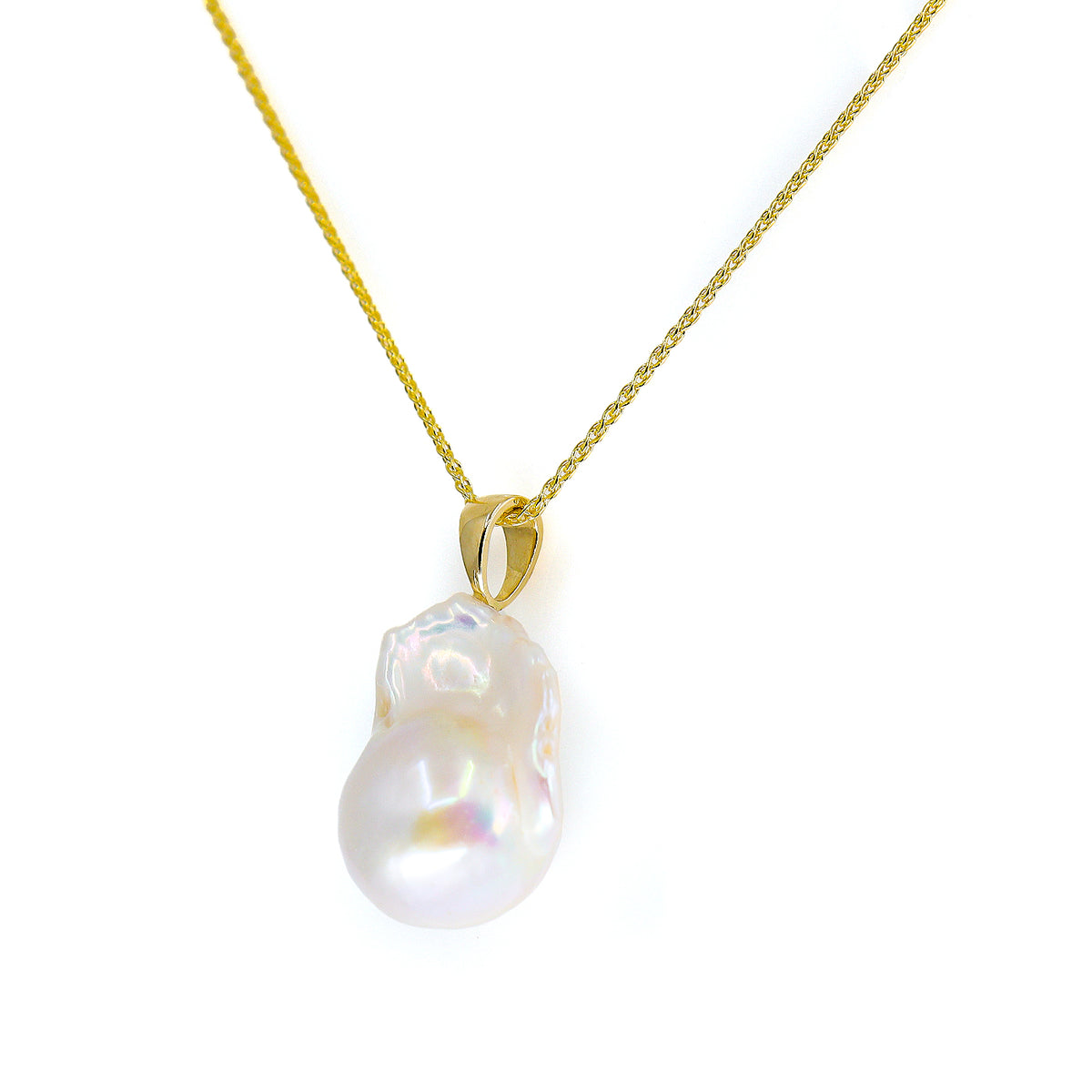 9ct Yellow Gold Freshwater Baroque White Approx. 24 x 17.5mm Pearl Pendant & Chain
