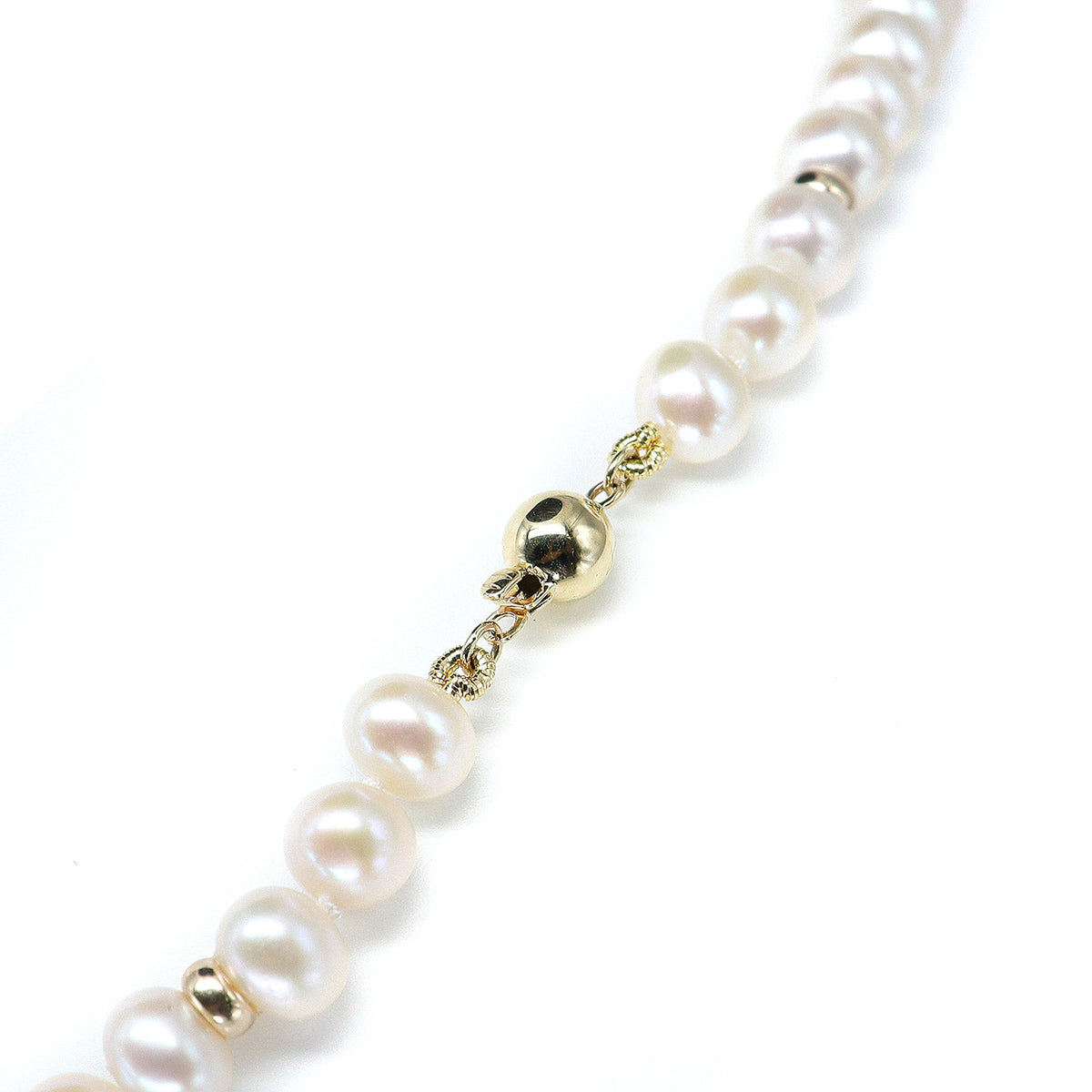 9ct Yellow Gold Freshwater White 6-6.5mm Pearl Necklace 18"