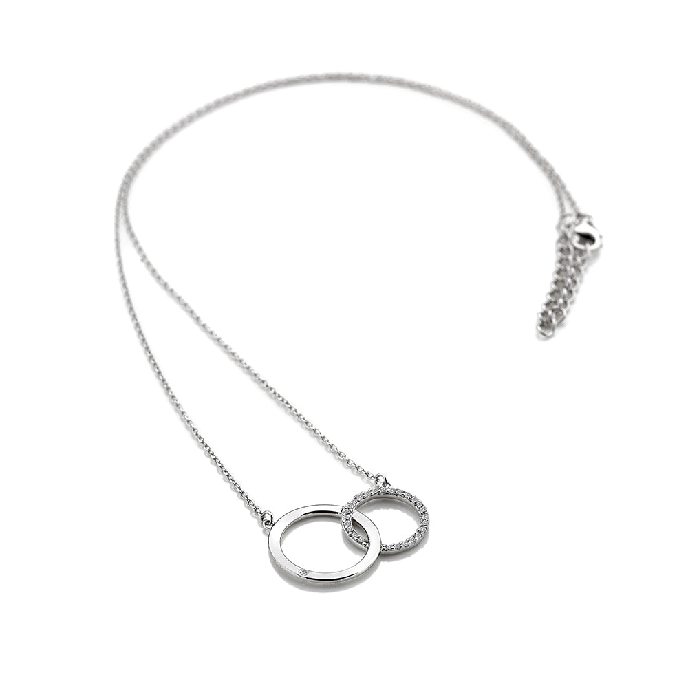 Hot Diamond Sterling Silver Striking Circle Necklace