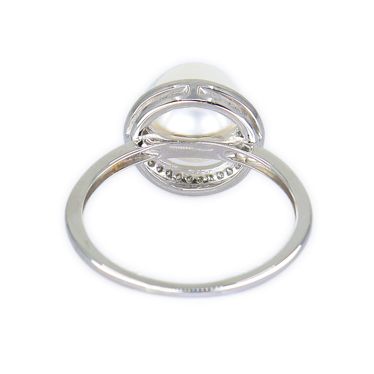 9ct White Gold Freshwater Pearl & Diamond Halo Ring