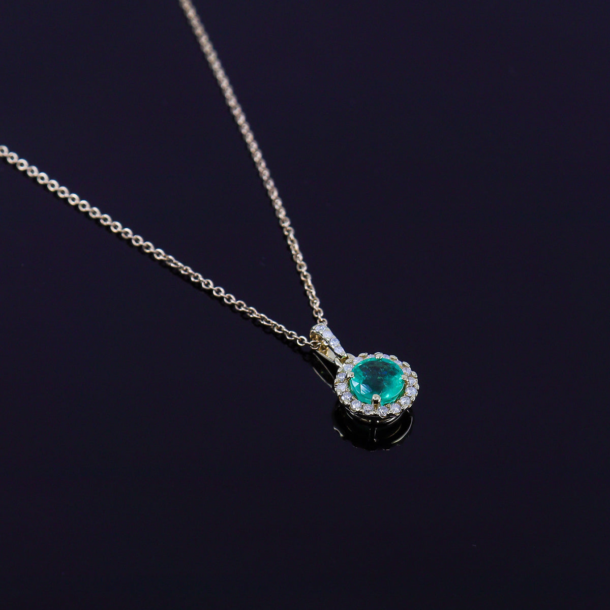 Pre-Owned 9ct Yellow Gold Emerald & Diamond Halo Pendant & Chain