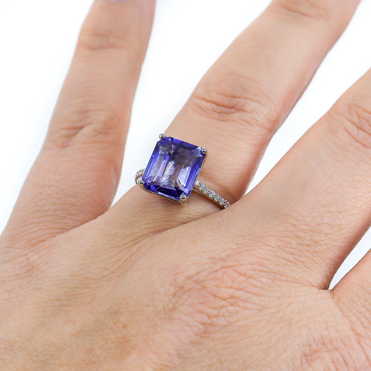 Pre-Owned 18ct White Gold Emerald Cut Sapphire & Diamond Ring