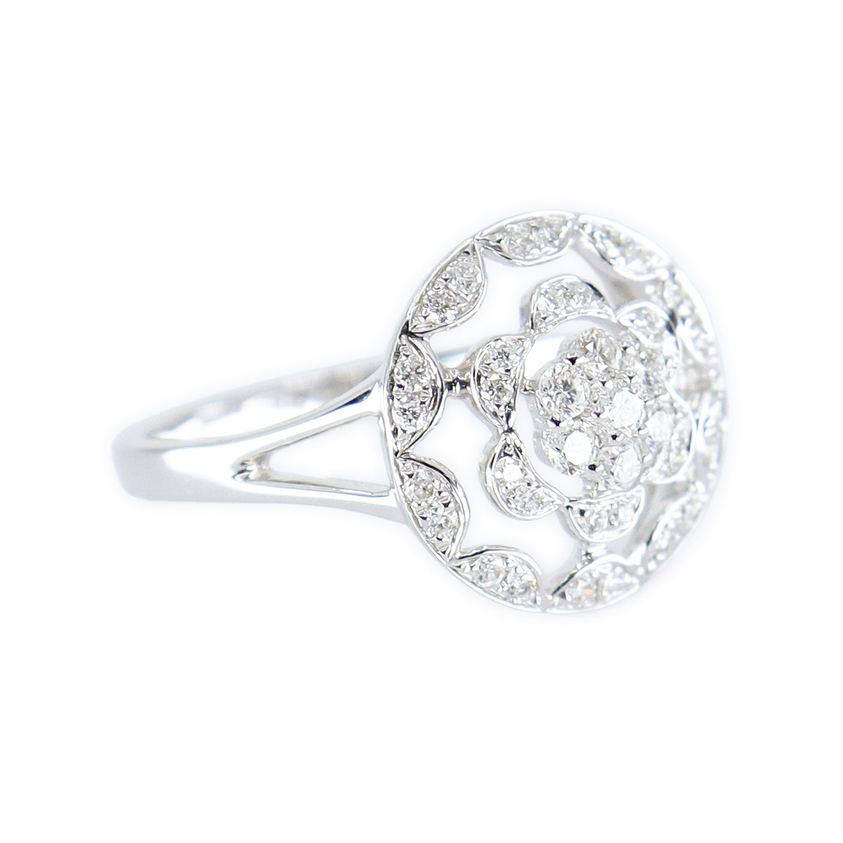 18ct White Gold 0.36ct Diamond Flower Cluster Open Circle Ring