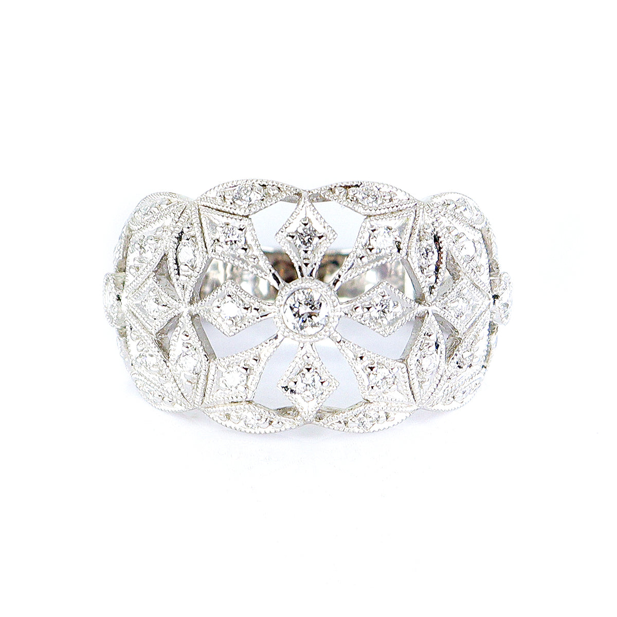 18ct White Gold Round 0.40ct Brilliant Cut Diamond Open Floral Vintage Style Ring