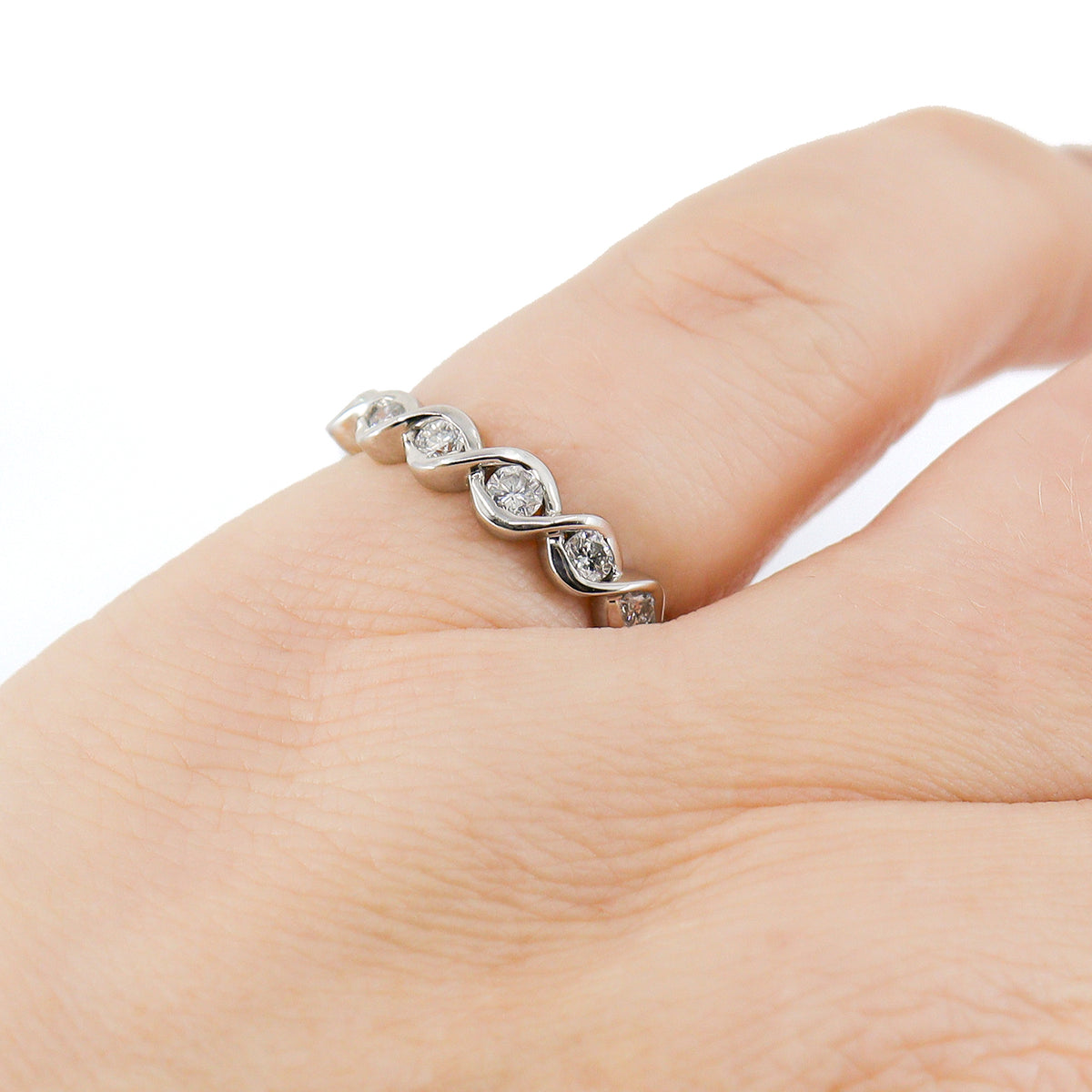 18ct White Gold 0.38ct Diamond Graduated Crossover Eternity Ring