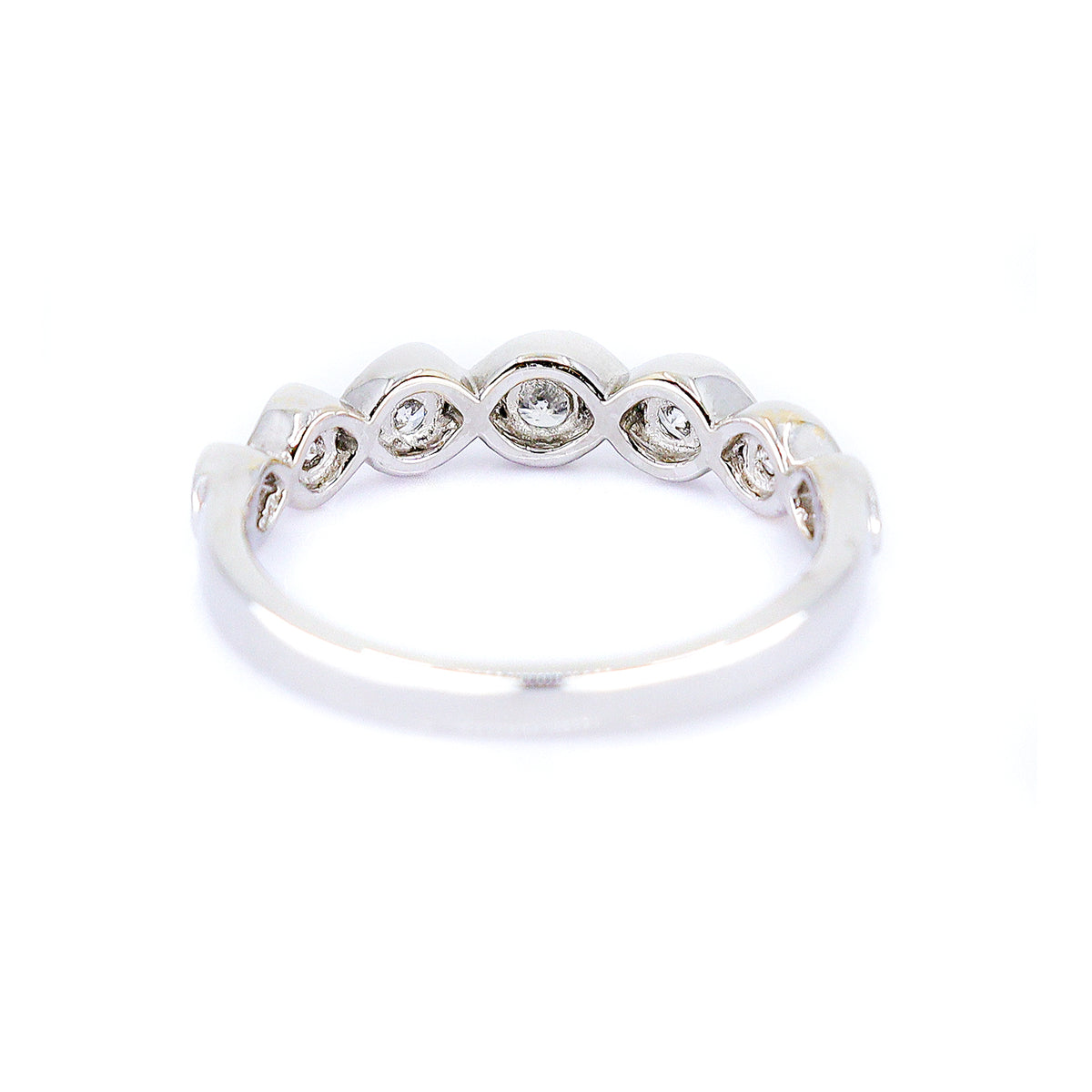 18ct White Gold 0.38ct Diamond Graduated Crossover Eternity Ring
