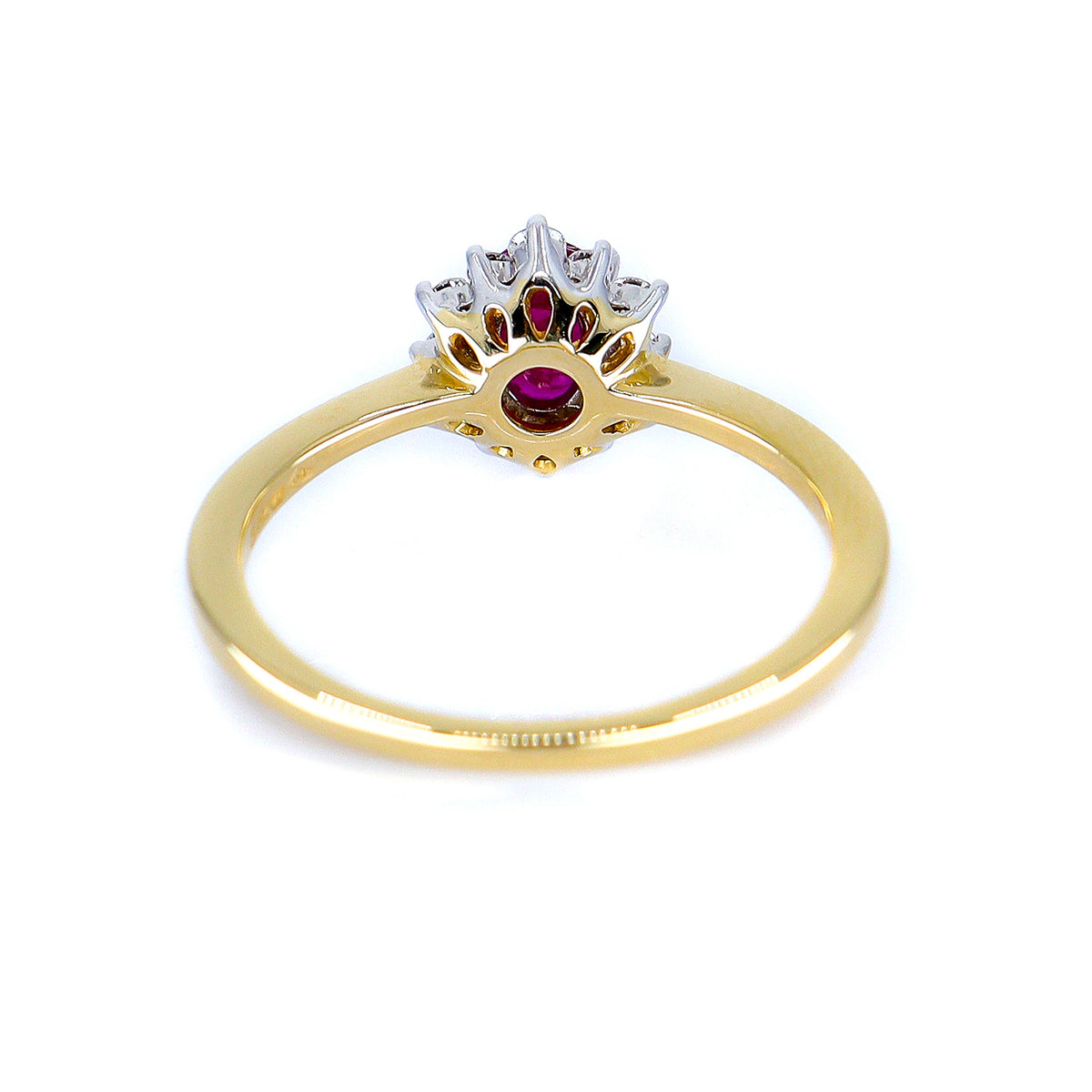 18ct Yellow Gold Oval Ruby & Diamond Cluster Ring