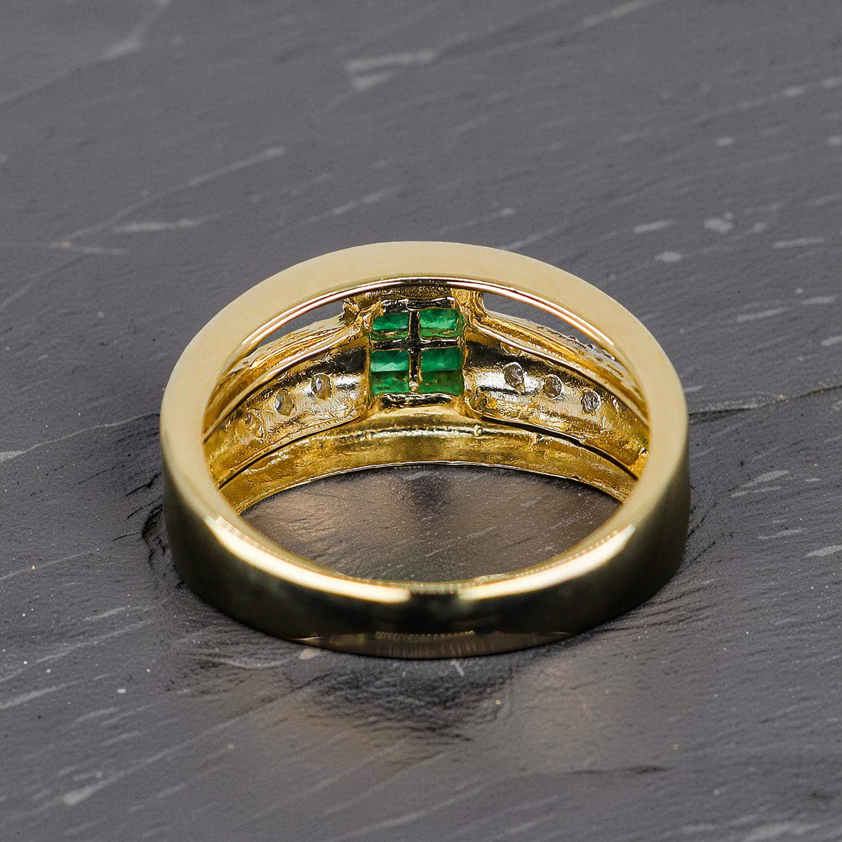 Pre-Owned 9ct Yellow Gold Square Rub Set Emerald & Pave Set Diamond Graduated Wide Ring