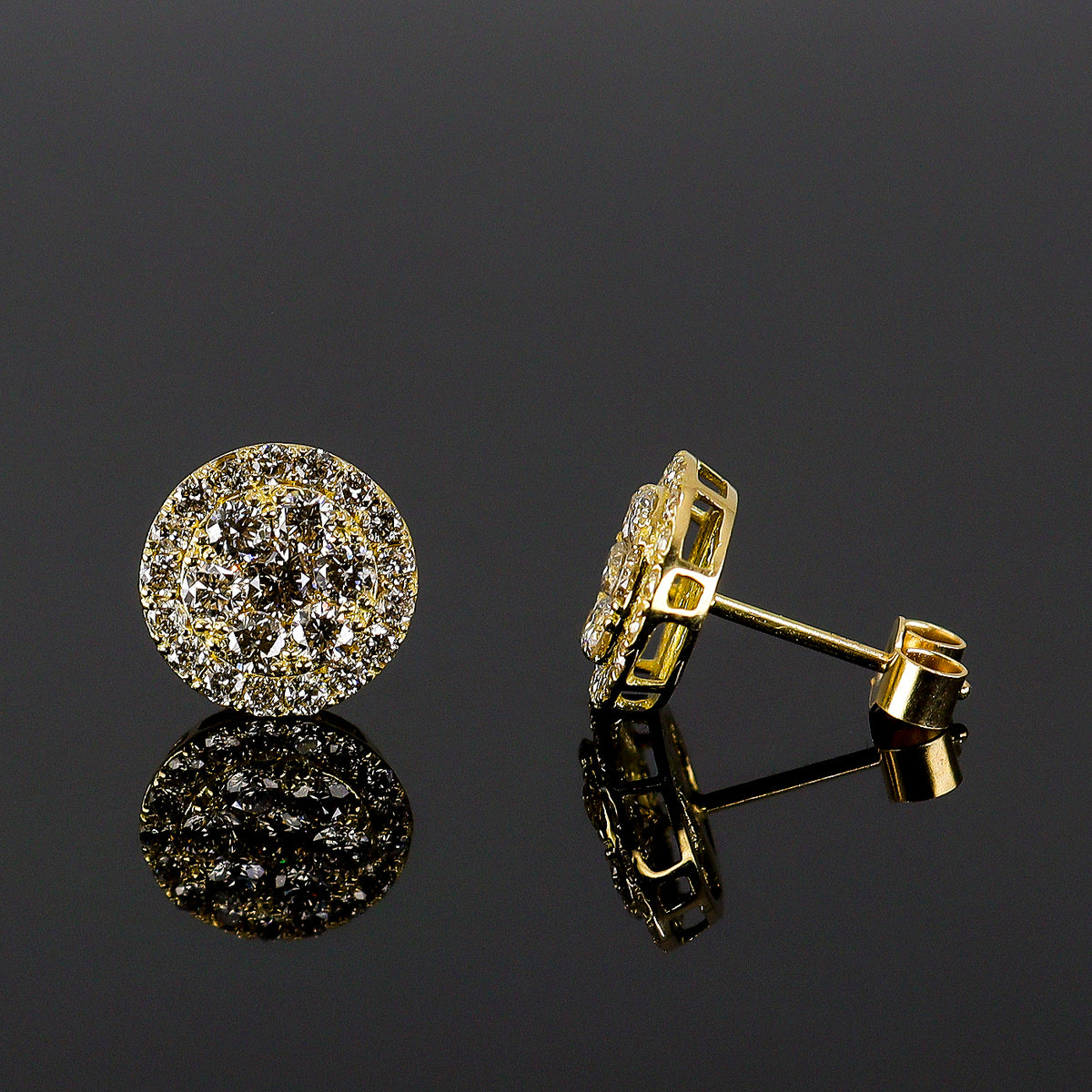 Pre-Owned 18ct Yellow Gold Round Brilliant Cut Diamond Cluster Stud Earrings