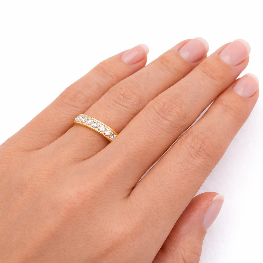 9ct Yellow Gold 1.02ct TDW Lab Grown Diamond Round Brilliant Cut 4.2mm Band