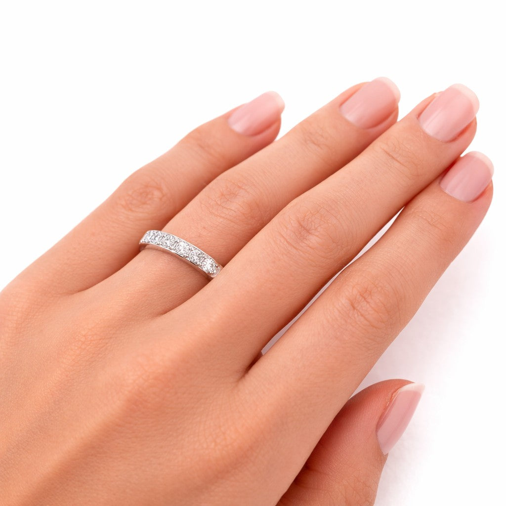 9ct White Gold 1.15ct TDW Lab Grown Diamond Claw Set Band