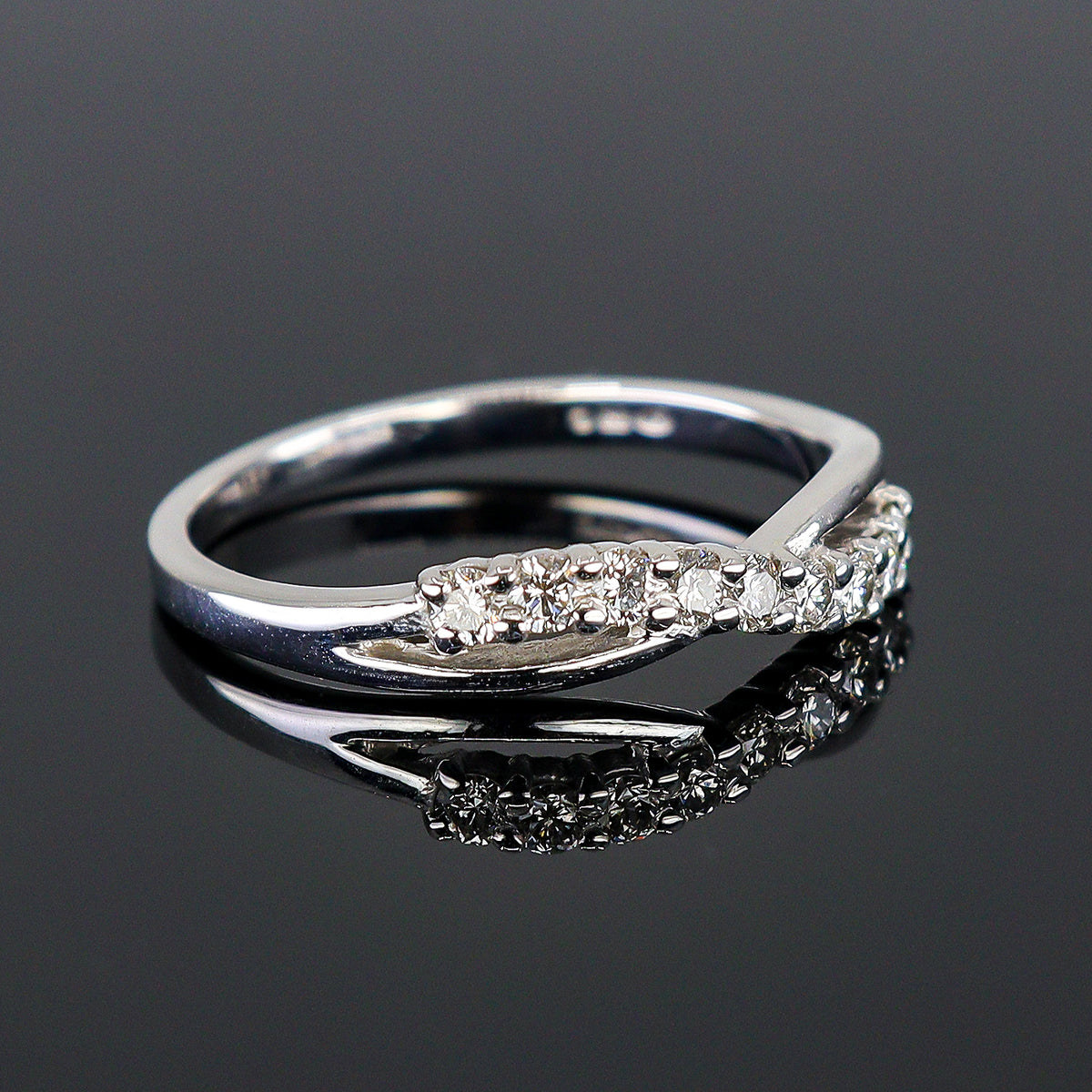 Pre-Owned 9ct White Gold Diamond Half Eternity Ring
