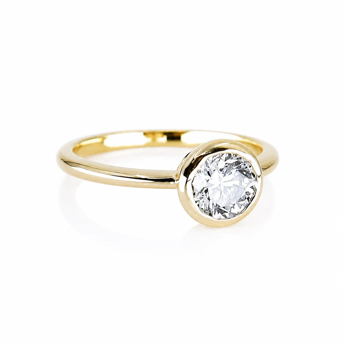 9ct Yellow Gold 1.00ct Lab Grown Diamond Certificated Round Brilliant Cut Rub Set Solitaire Ring