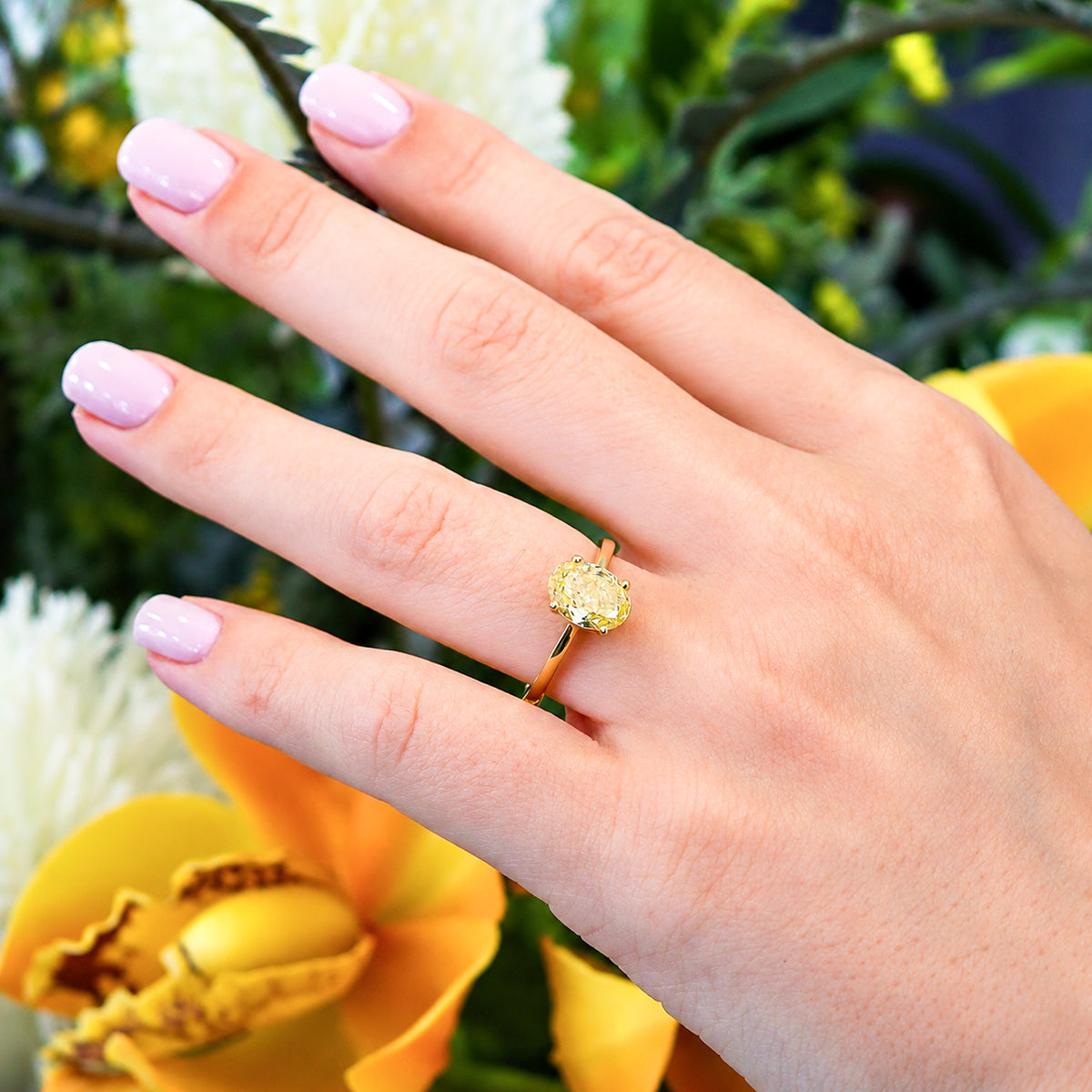18ct Yellow Gold 2.01ct Yellow Lab Grown Diamond Certificated Oval Cut Solitaire Ring