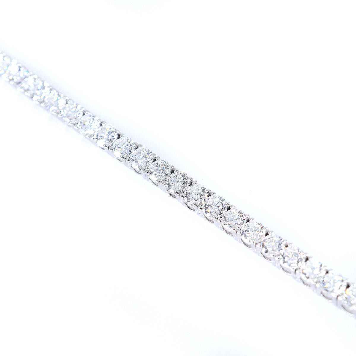 9ct White Gold Lab Grown Diamond 10.00ct TDW Claw Set Line Bracelet