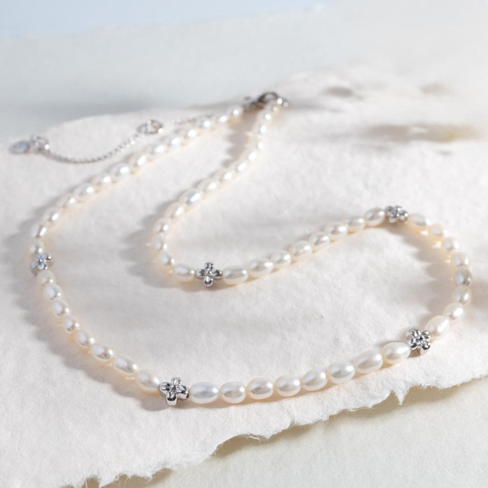 Kit Heath Blossom Flyte Honey Flower Rice Pearl Station Necklace