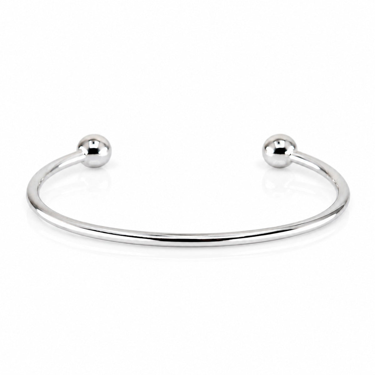 Pre-Owned 9ct White Gold Torque Bangle 7mm Ball