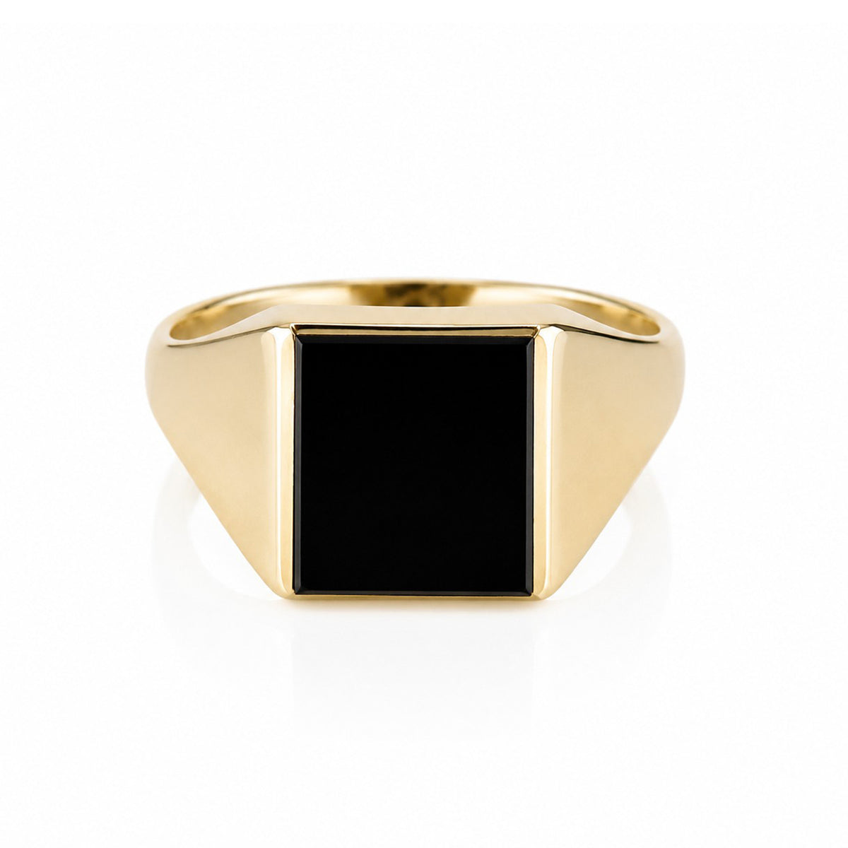 Pre-Owned 18ct Yellow Gold Rectangular Onyx Signet Ring