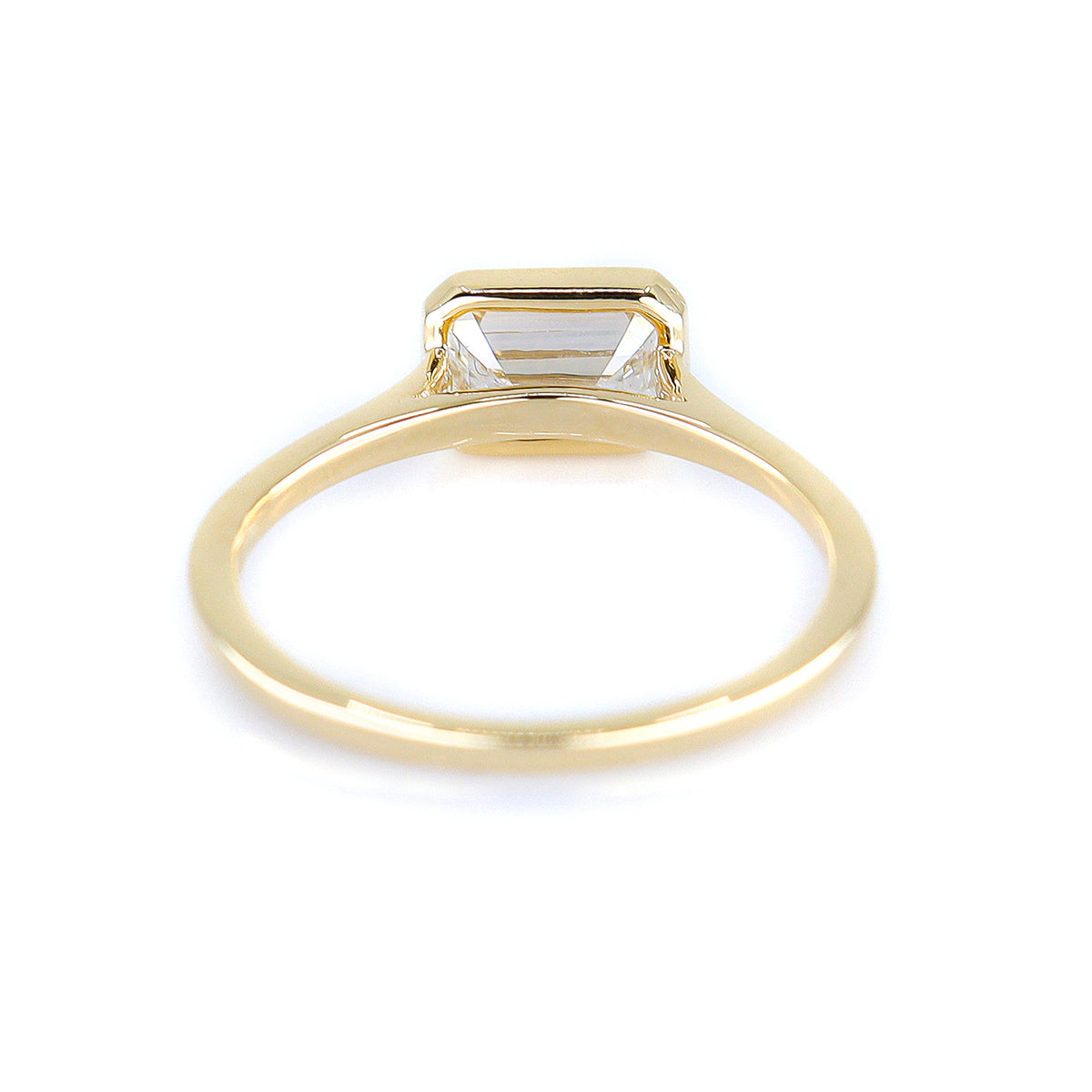 18ct Yellow Gold 1.05ct  Lab Grown Emerald Cut Diamond Horizontal Rub Set Solitaire Ring