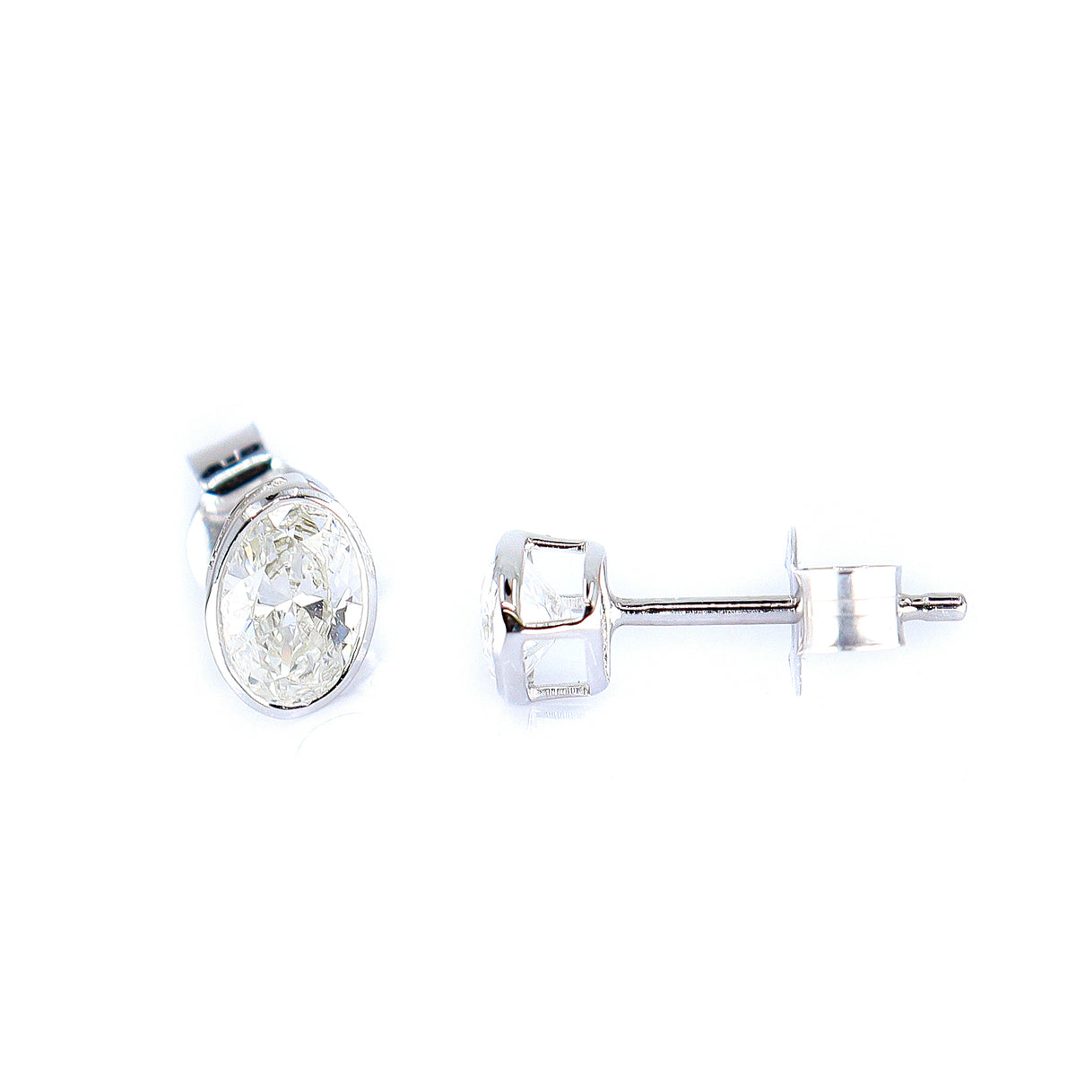 9ct White Gold Lab Grown Diamond 1.00ct TDW Square Radiant Cut Rubover Set Earrings