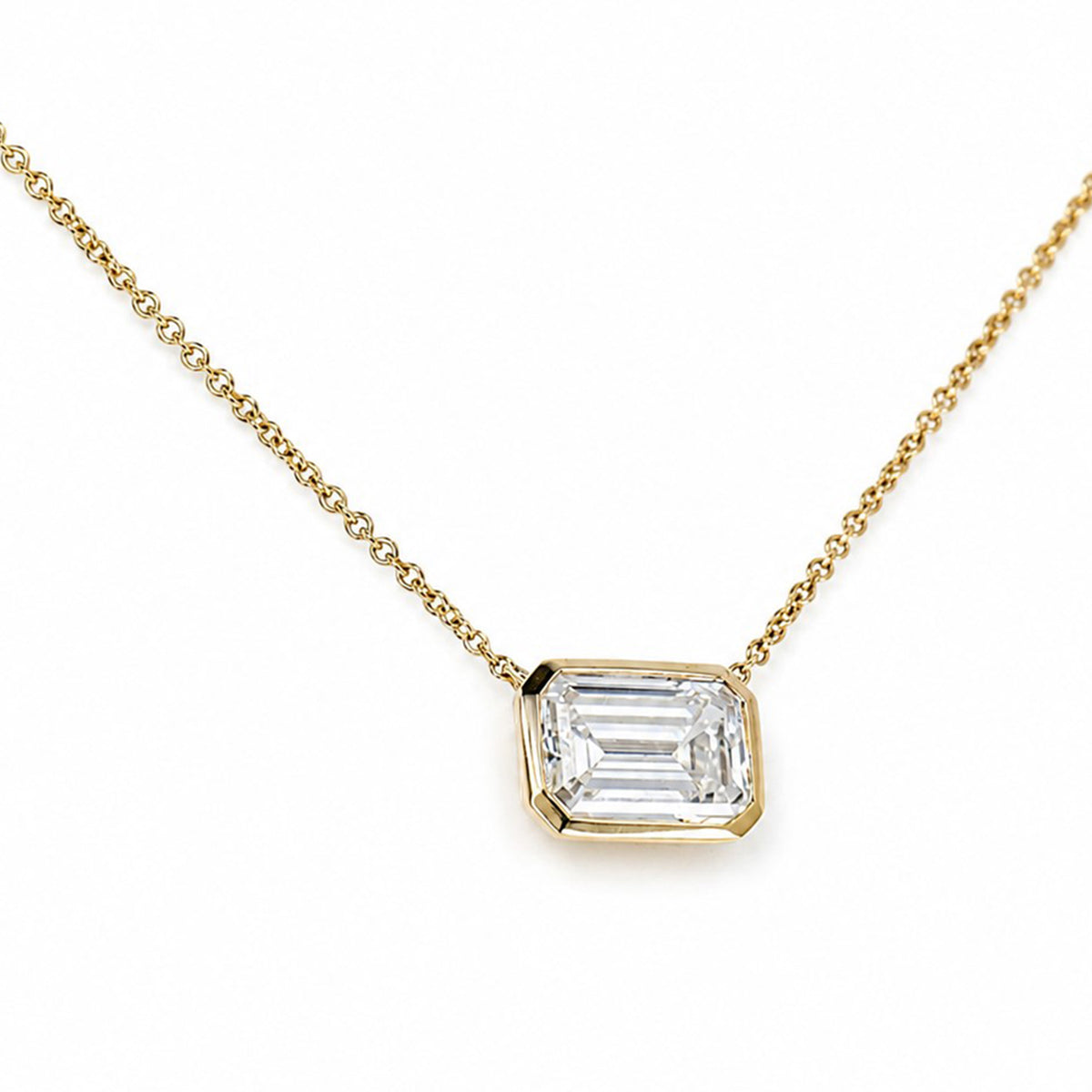 9ct Gold 2.03ct Lab Grown Diamond Certificated Emerald Cut Rub Set Solitaire Necklace 16-18" Chain