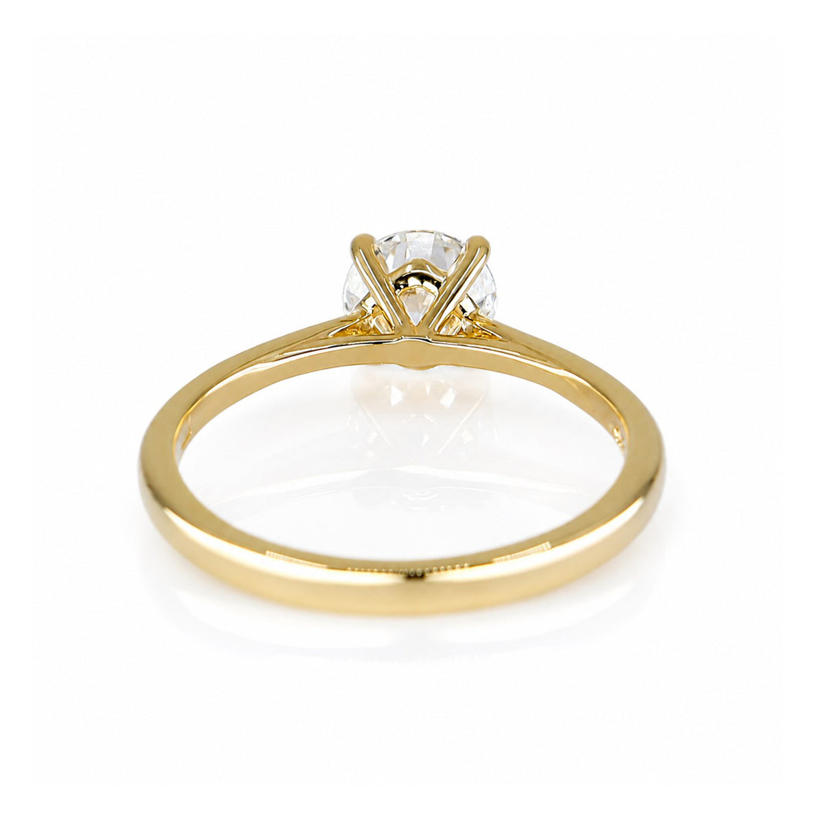 Pre-Owned 18ct Yellow Gold 1.00ct Round Brilliant Cut Diamond Solitaire Ring