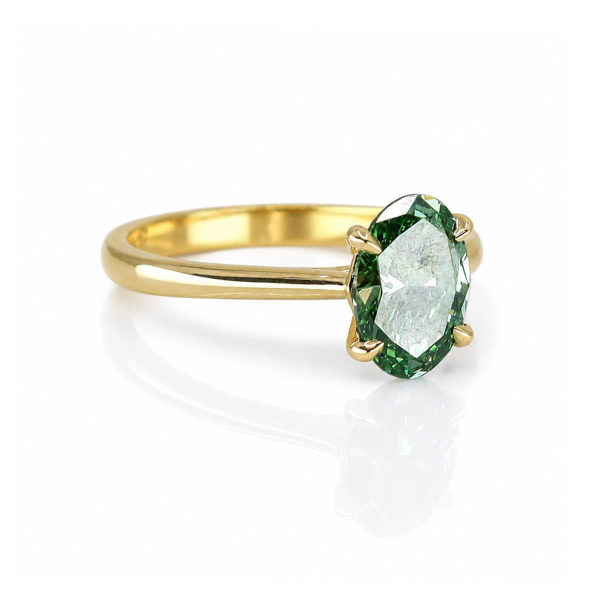 9ct Yellow Gold 1.50ct Green Lab Grown Diamond Certificated Oval Cut Solitaire Ring