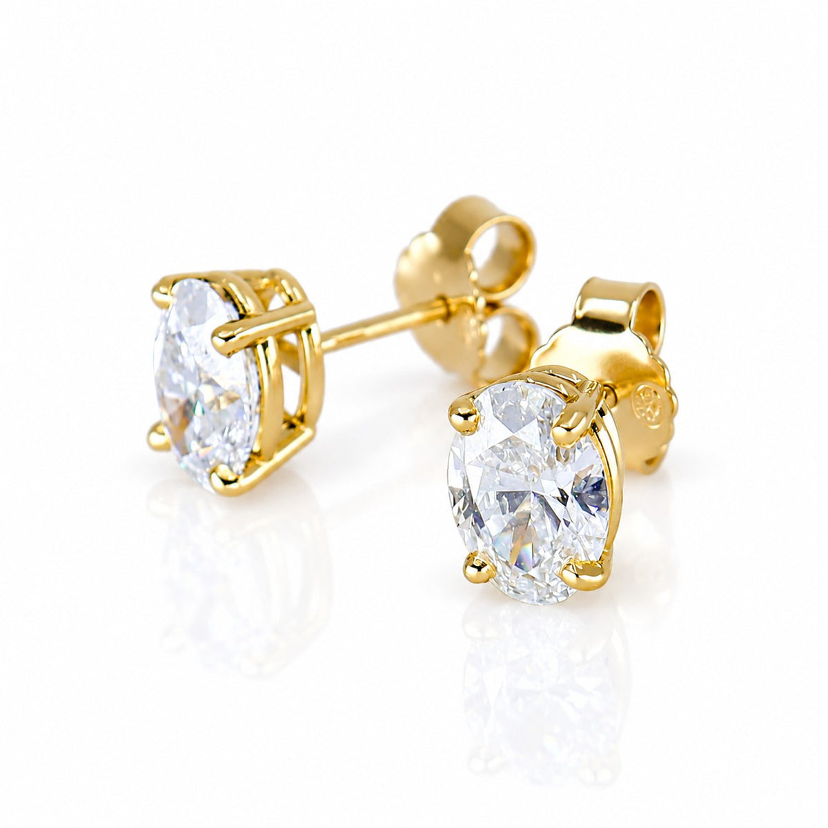 18ct Gold 2.00ct TDW Lab Grown Oval Cut Diamond Certificated Claw Set Solitaire Stud Earrings
