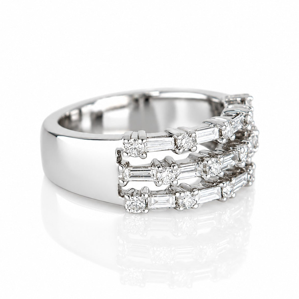 Pre-Owned 14ct White Gold 3 Row 1.00ct TDW Baguette & Brilliant Cut Natural Diamond Ring