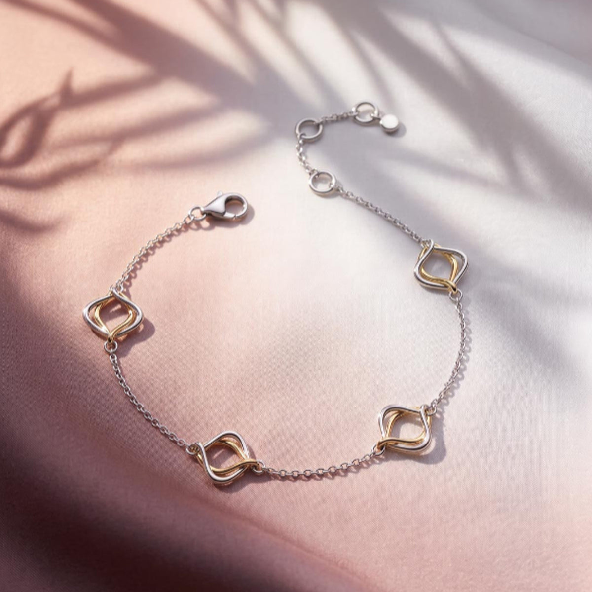 Kit Heath Alica Golden Station Bracelet 7.5''