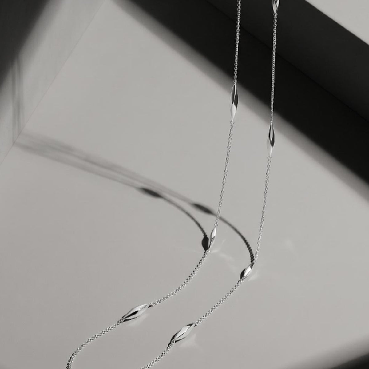 Kit Heath Glint Station Necklace 28'' - 36''