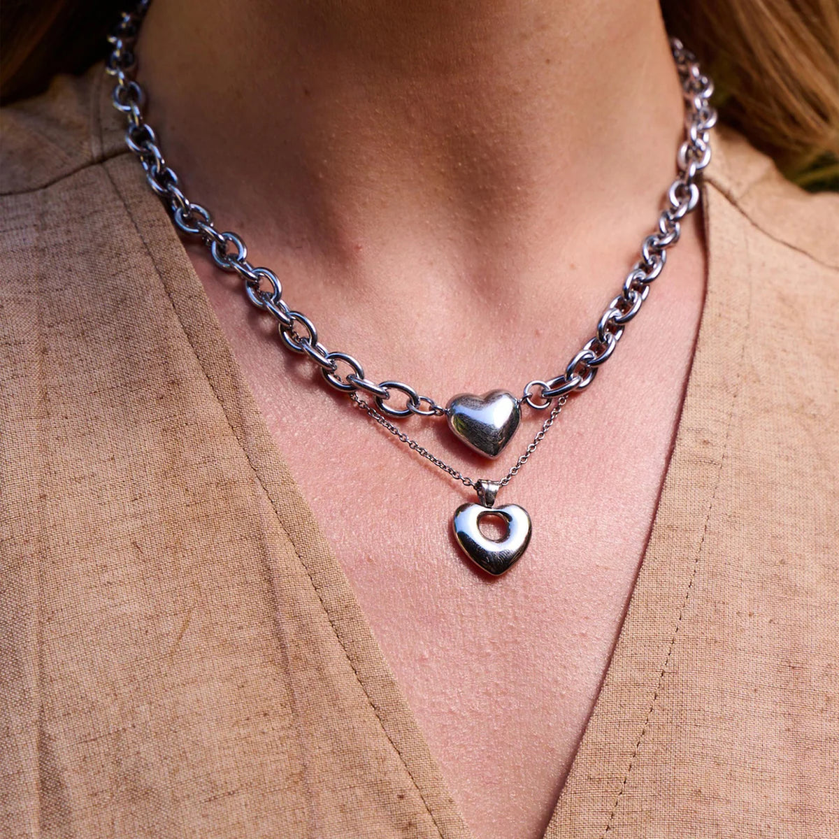 AVA & SKY Chunky Heart Stainless Steel Waterproof Necklace