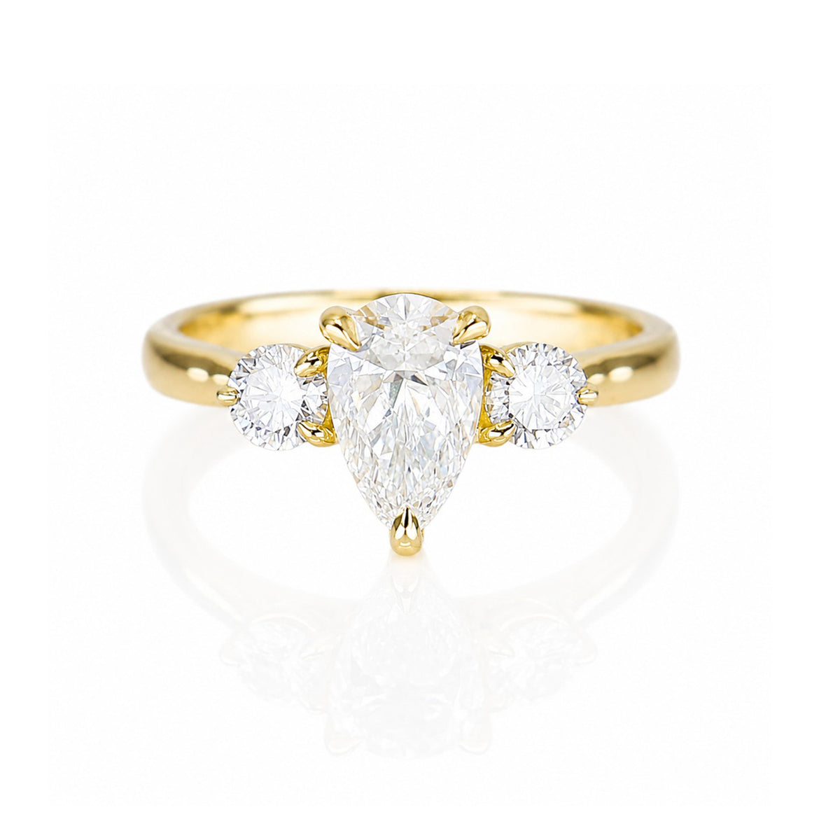 9ct Yellow Gold 1.40ct TDW Lab Grown Certificated Pear Cut & Round Brilliant Cut Diamond Ring