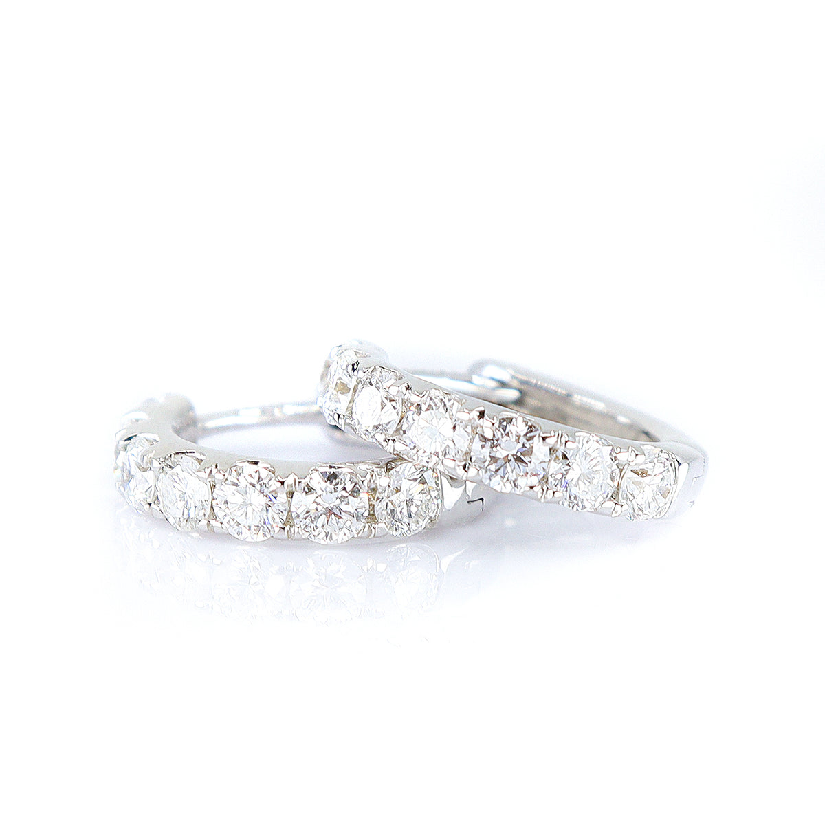 18ct White Gold 1.00ct Lab Grown Diamond Huggie Hoops With Report Card