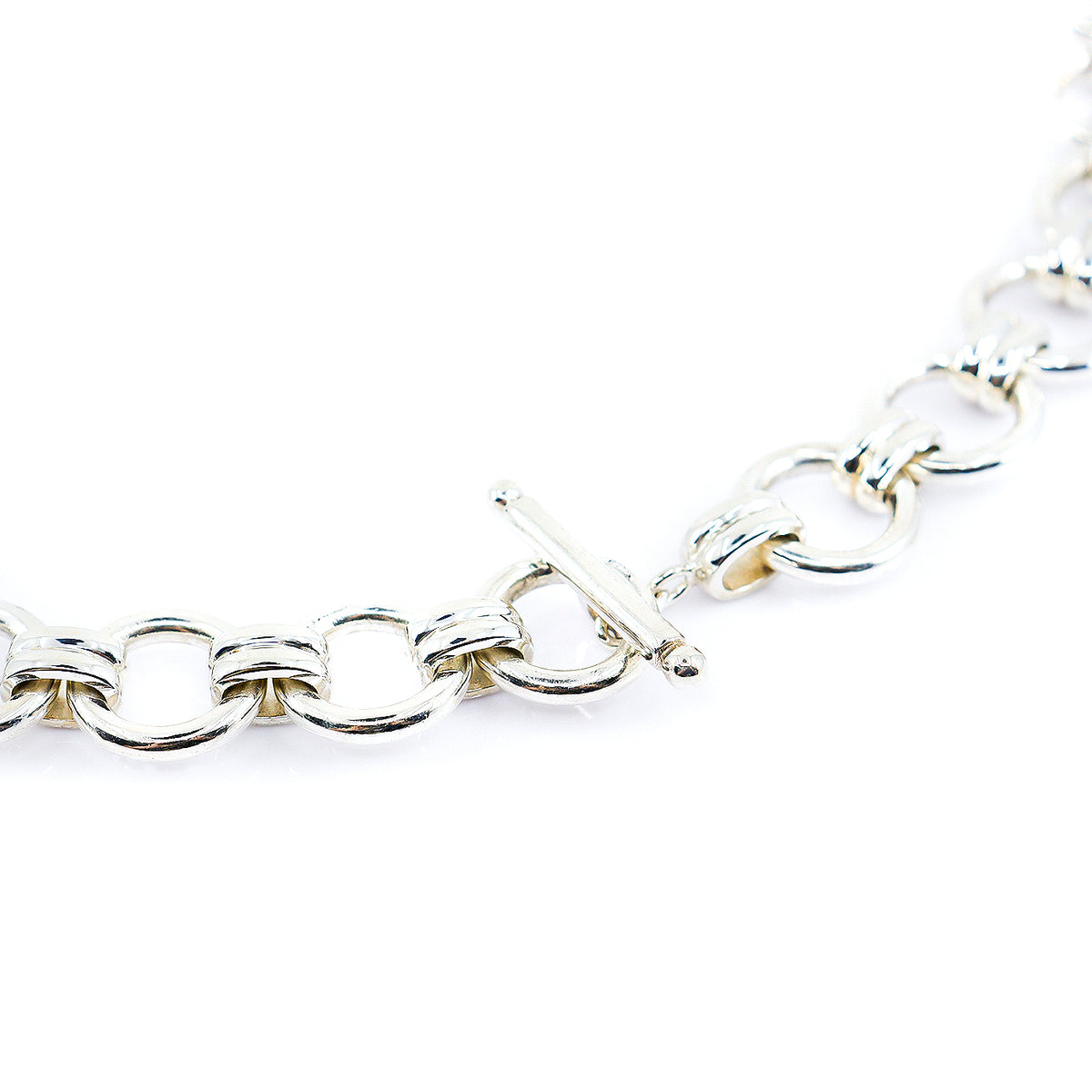 Lumi Sterling Silver Solid Open Circle and Double Link T-Bar Necklace