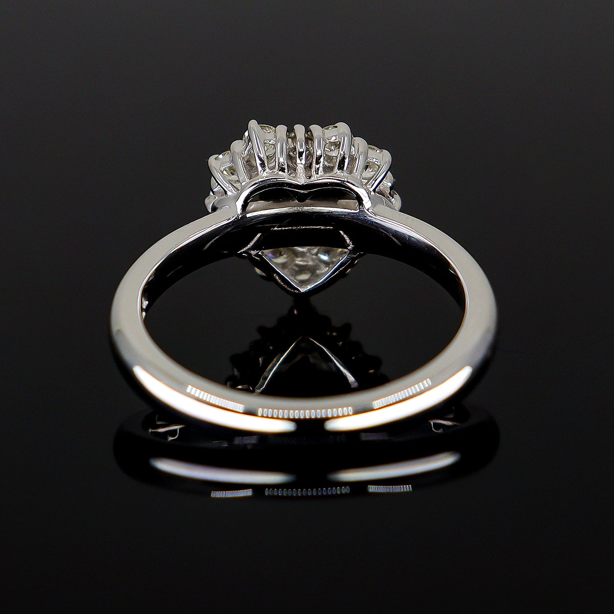 Pre-Owned 18ct White Gold Heart Sapphire & Diamond Cluster Ring