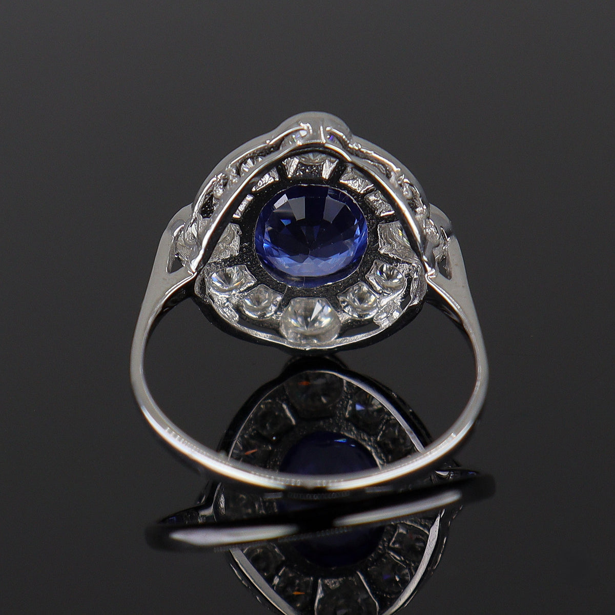 Pre-Owned 18ct White Gold Sapphire & Diamond Ring
