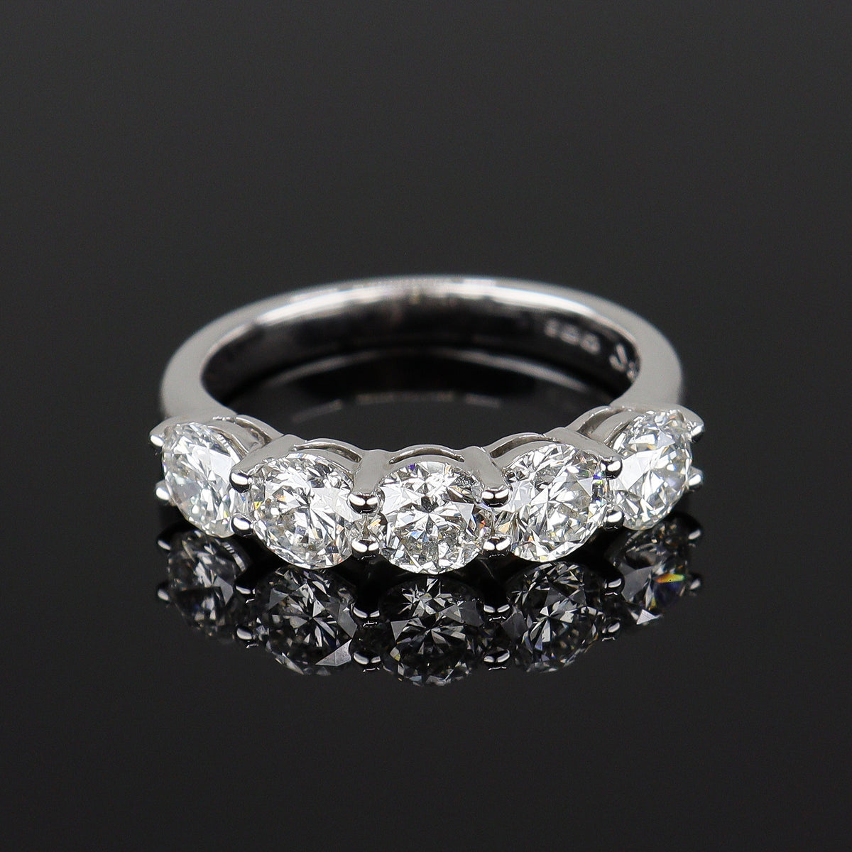Pre-Owned 18ct White Gold & Diamond Half Eternity Ring